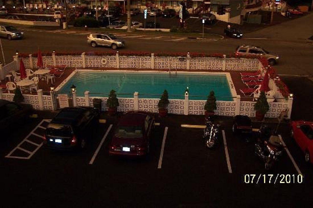 Baymont By Wyndham Lake George Exterior foto